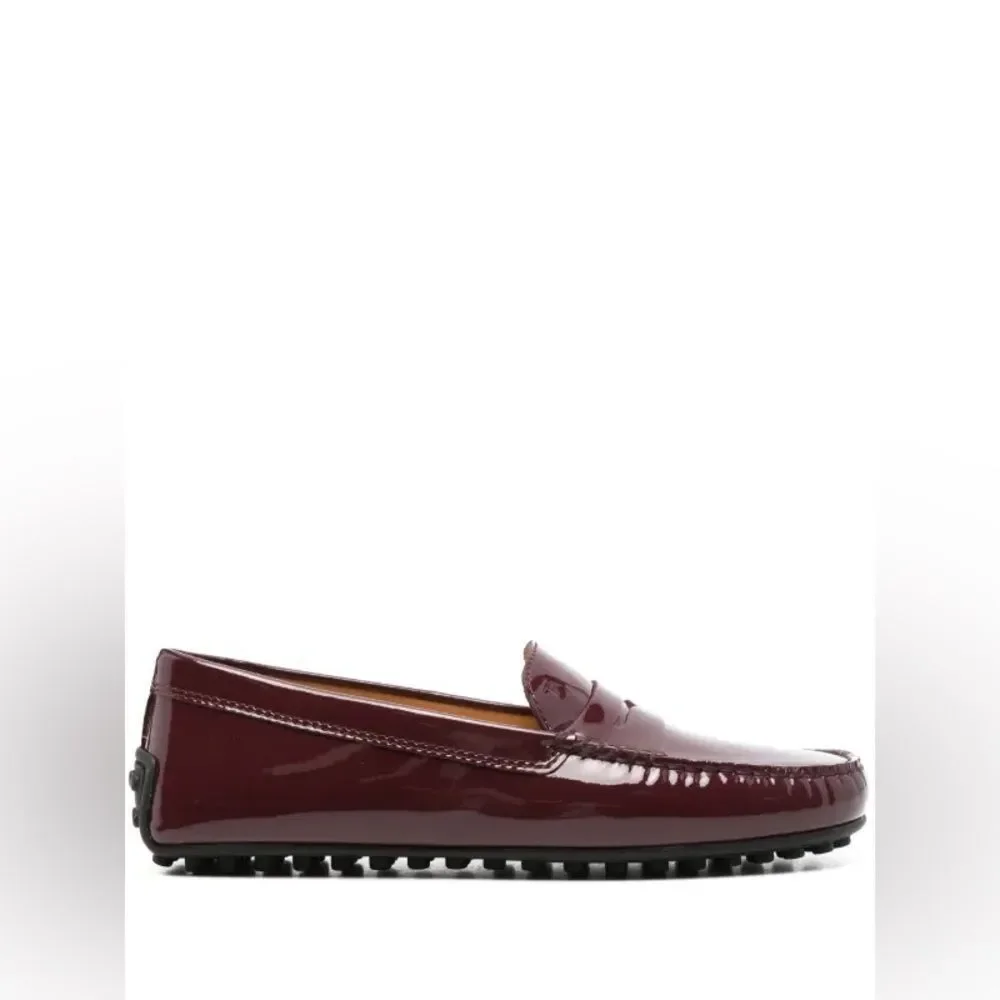 Tod's Penny slot patent leather loafers • Sz 10.5/ 40.5